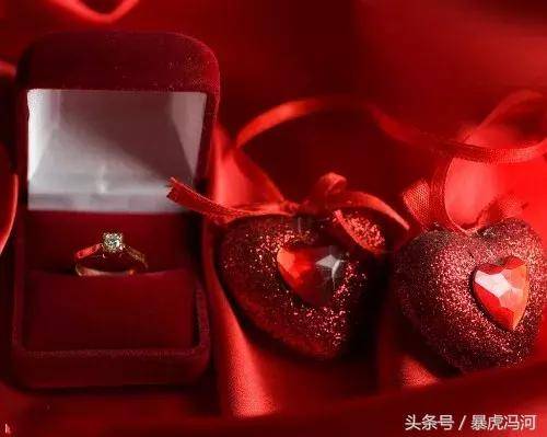 婚前懷孕，只給八千禮金，我笑笑不說話，三天後他家人要看我臉色