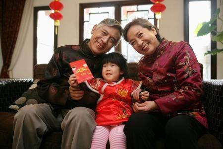 小叔子結婚婆婆要我和老公出二十萬，我說一話，婆婆再不進我家門