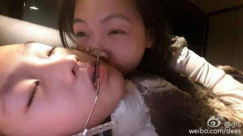 小S闔家跨年，三個女兒整容式長開美炸天，網友：高級臉！