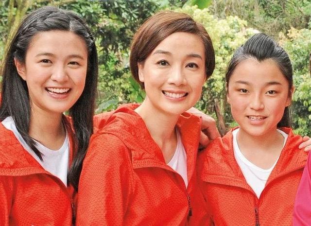 一別三年刮目相看！ 14歲TVB童星變身成為新一代女網紅 