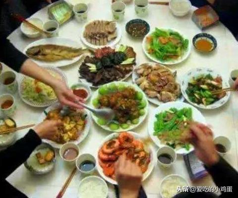 中國人、日本人和韓國人是如何吃飯的，看完後才知道差距這麼大！