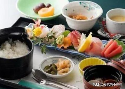 中國人、日本人和韓國人是如何吃飯的，看完後才知道差距這麼大！