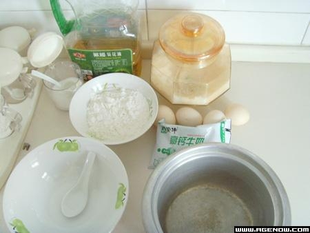 超簡單超好吃！用飯鍋就能輕鬆做出蓬鬆圓滿的蛋糕，做給父母吃，做給你愛的人吃!!!