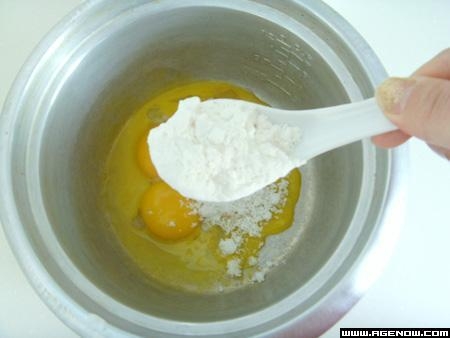 超簡單超好吃！用飯鍋就能輕鬆做出蓬鬆圓滿的蛋糕，做給父母吃，做給你愛的人吃!!!