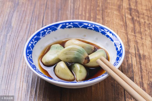 過臘八怎麼可以沒有《臘八粥》和《臘八蒜》呢！你不會，我教你！