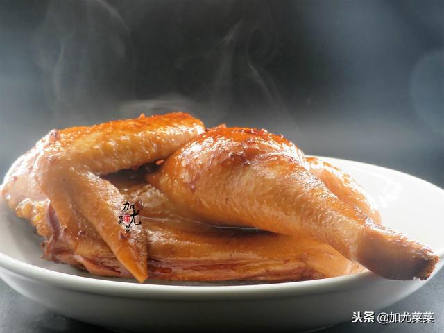 廣東媳婦教你醬油雞正宗做法，半碗醬油搞定，皮香肉滑，簡單易學