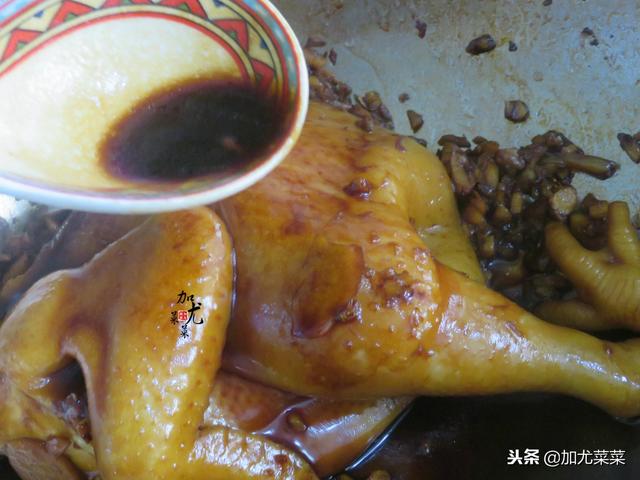 廣東媳婦教你醬油雞正宗做法，半碗醬油搞定，皮香肉滑，簡單易學