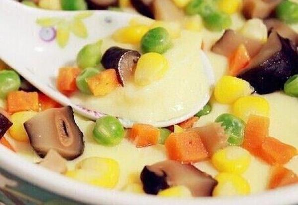 千萬別這樣做「蒸蛋」！吃完全家會每天纏著妳再做一次！！香濃美味又滑嫩！