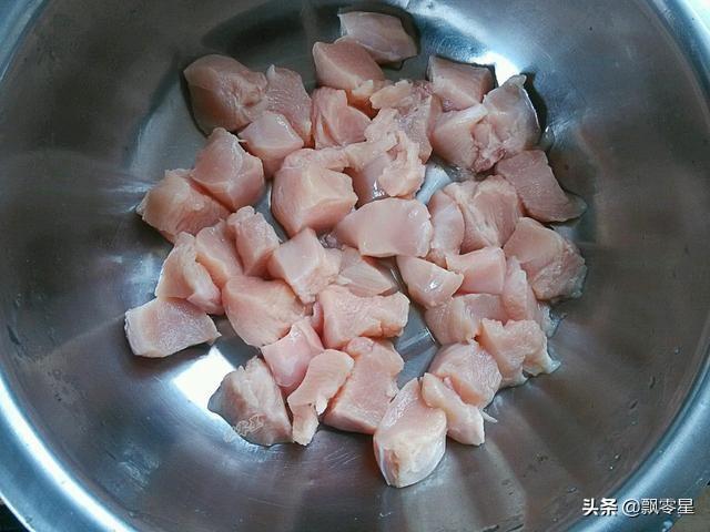 教您自製雞米花，不放一滴油，香脆酥嫩，給孩子吃放心