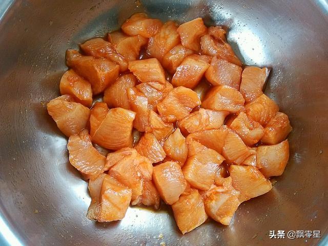 教您自製雞米花，不放一滴油，香脆酥嫩，給孩子吃放心