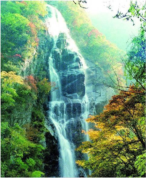秦嶺最深處，這座海拔最高小城，私藏一個靜美香格里拉，冬季賞雪