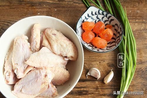雞翅換個花樣，加它這樣炒，外焦里嫩，噴香下飯，上桌就搶光