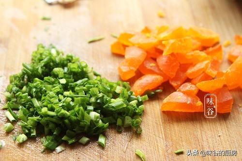 雞翅換個花樣，加它這樣炒，外焦里嫩，噴香下飯，上桌就搶光