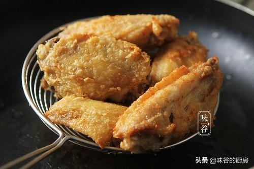 雞翅換個花樣，加它這樣炒，外焦里嫩，噴香下飯，上桌就搶光