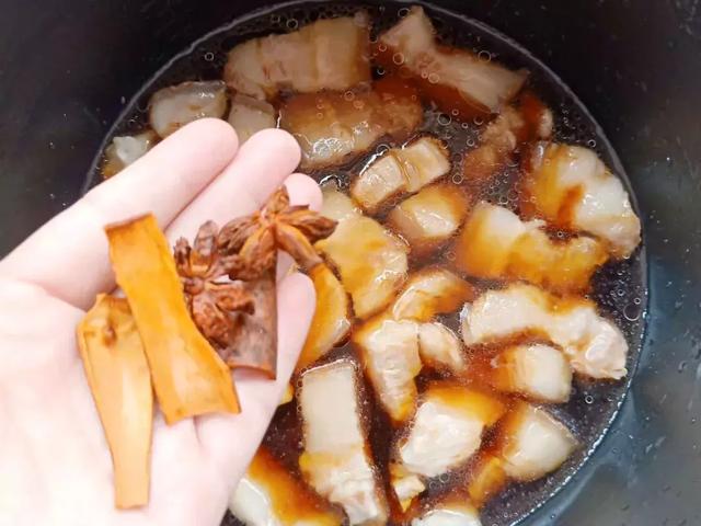 電飯煲做紅燒肉，第一次就成功