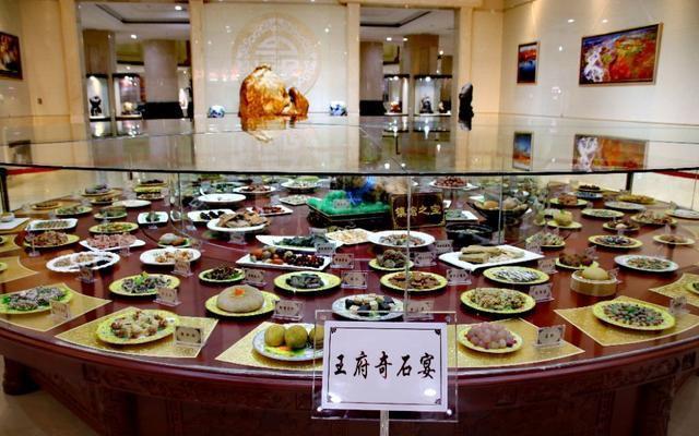 一年只存在幾天的旅行地！上百萬人不惜穿越千里，只為此生無憾！