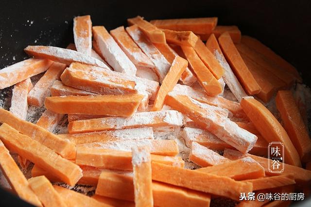 告訴你一個紅薯的新吃法，香甜軟糯味道好，好吃過薯條，快試試
