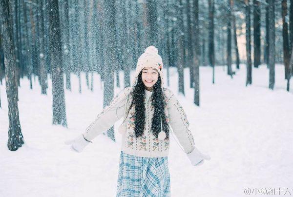 下雪拍照必備！10個pose教你擺脫鏡頭尷尬癌！
