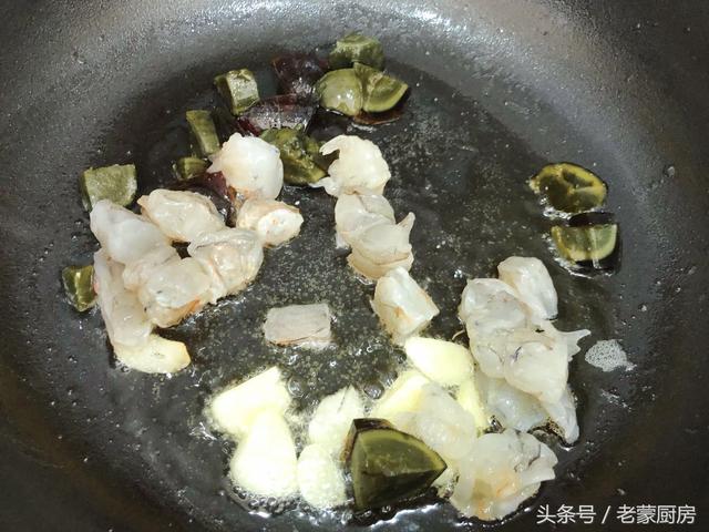好多人都不愛吃西蘭花，是你做的不對，按這方法做，一鍋都不夠吃