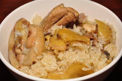 麻油雞飯的詳細做法，今天就來一鍋熟