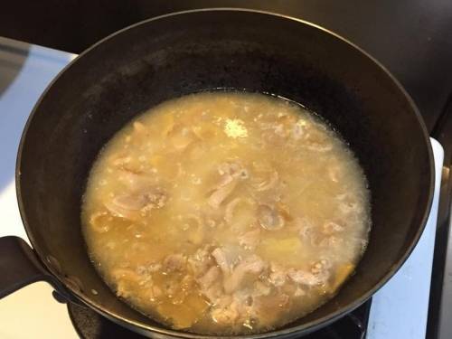 麻油雞飯的詳細做法，今天就來一鍋熟