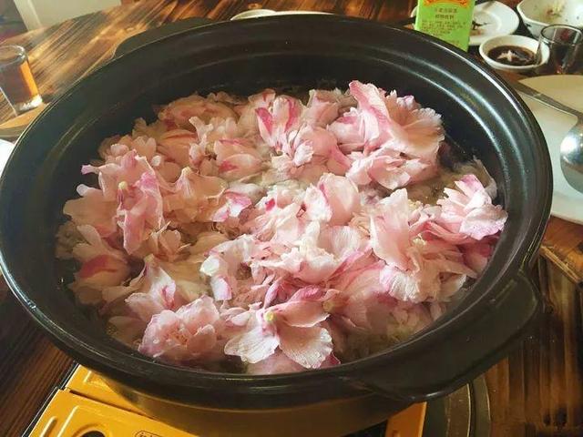 這10種花也能當菜吃，花摘一摘，炒雞蛋噴兒香！
