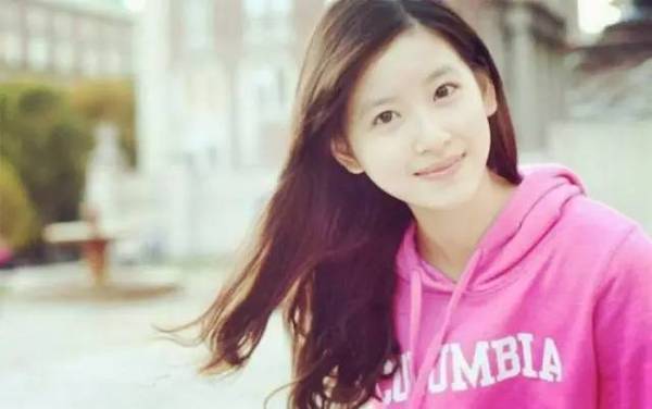 21歲年輕漂亮的她嫁給「大19歲總裁老公」！被嗆是「花瓶拜金女」！她真實身分曝光，酸民們全都馬上閉嘴！