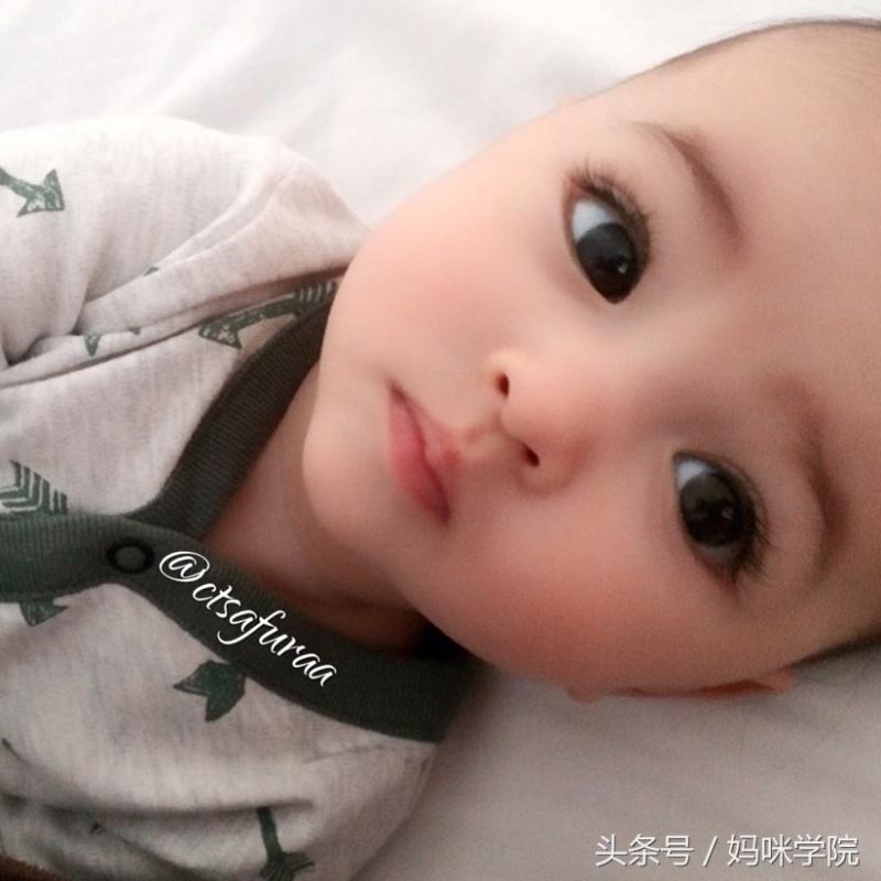 她被網友稱為「世界上最美的寶寶」！「現在的模樣」讓網友都震驚！ 