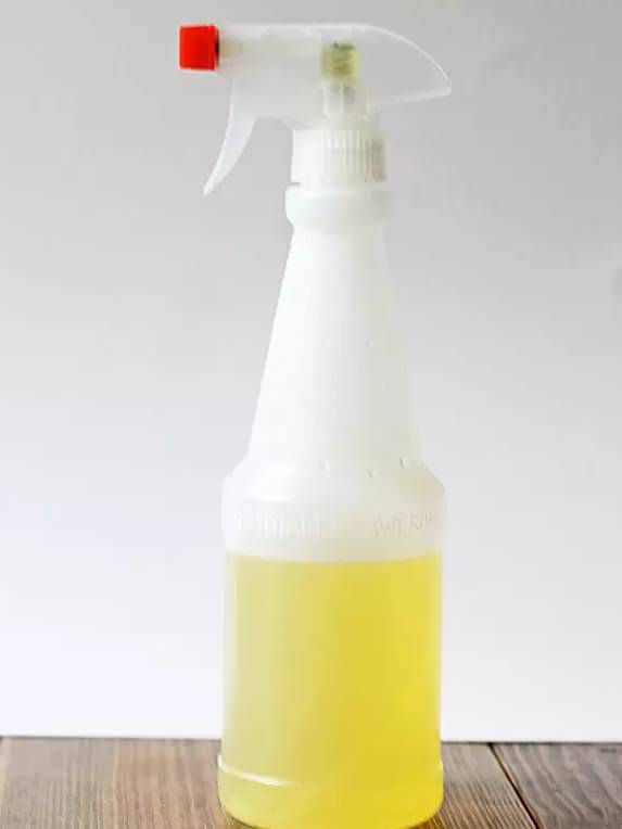 衣服不管染上什麼用這招都能洗掉，真的太實用了，一定要收藏起來
