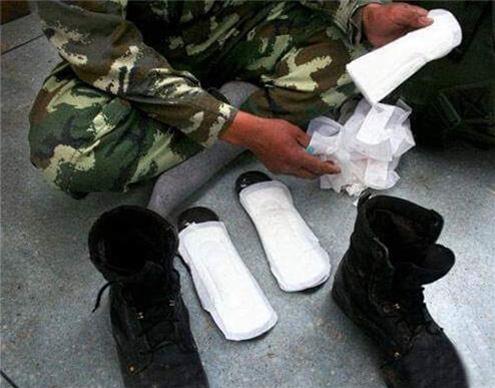 男人當兵的秘密武器！衛生棉不為人知用法大公開．．．女人們都驚呆了