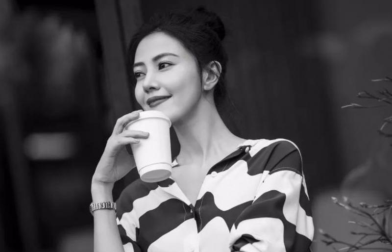 女人越活越漂亮的6個表現，你中了幾個？