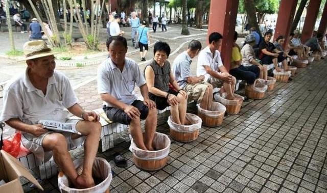 冬季「濕寒」肆虐，堅持「五個一」，排除濕氣，少生病，健康過冬