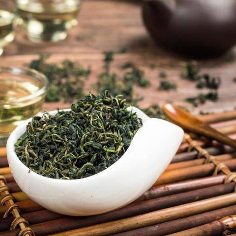 肝病最怕的6種「鹼性食物」，每天吃一點，肝毒清的乾乾淨淨，一天比一天好！