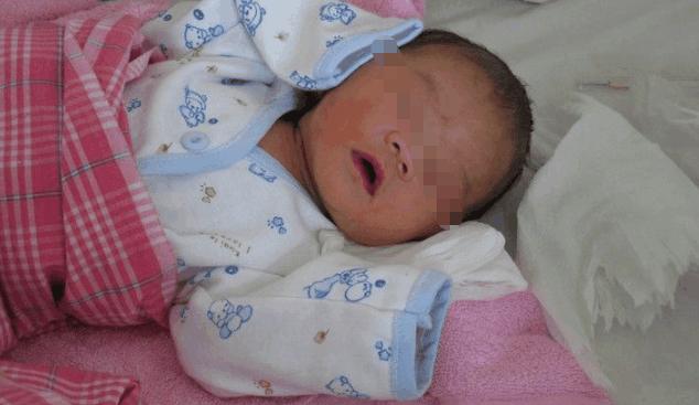 女兒被婆婆帶，放假我回去接她，她給我唱首歌我聽完要瘋了！