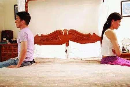 老婆有錢後和我離婚，我撫養女兒長大，10年後女兒讓我揚眉吐氣