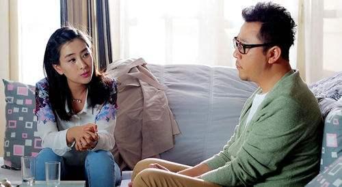 老婆有錢後和我離婚，我撫養女兒長大，10年後女兒讓我揚眉吐氣