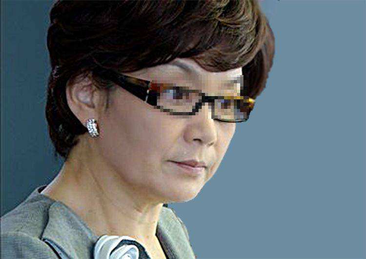 老公帶懷孕小三回家，婆婆說誰生兒子誰留下，孩子生下，婆婆氣壞