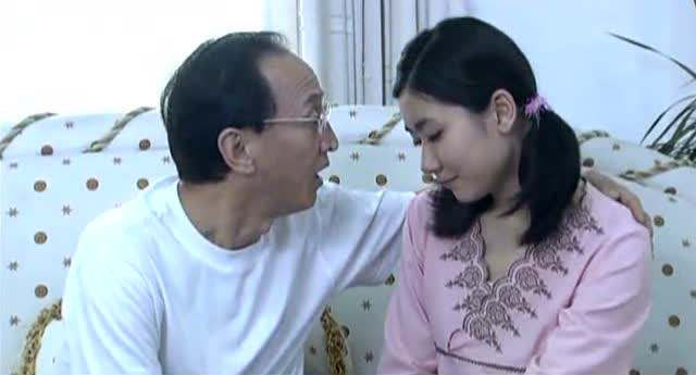 妻子待產，丈夫借去娘家報信，溜去陪情人，完事回病房一瞧，蒙了