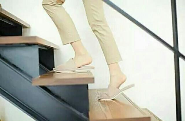 為順產婆婆要求孕婦經常爬樓梯，但當孩子生下來，全家人後悔不已！
