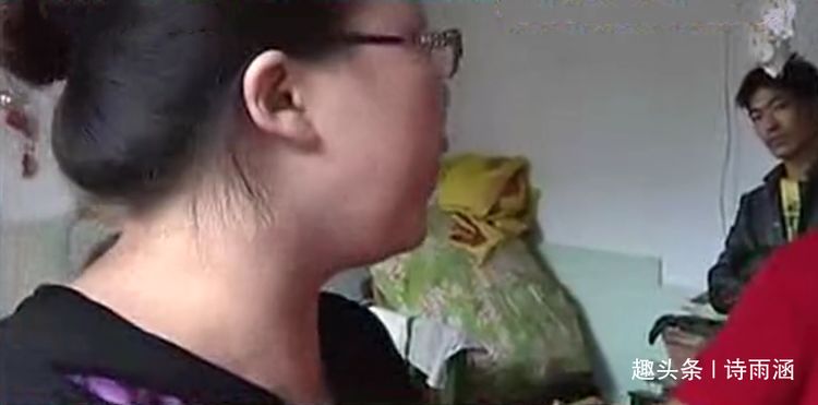 丈夫在家照顧孩子，妻子外出打工，一年後卻帶回個男人和私生女