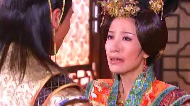 皇帝戀上比自己大17歲的老宮女，不惜廢掉16歲美麗皇后，堪稱「最牛姐弟戀」