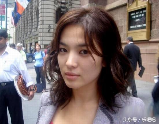 炸開鍋了！宋慧喬大量素顏近照曝光，難怪宋仲基要堅持結婚！ 