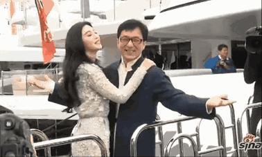 沒有對比就沒有傷害，古天樂和成龍為啥對待女明星的差別這麼大！