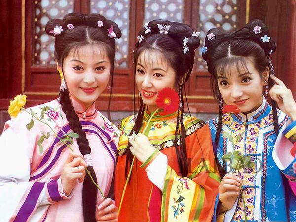 容嬤嬤談及當年《還珠》：最心疼的一個是趙薇，最嬌貴的是「她」 