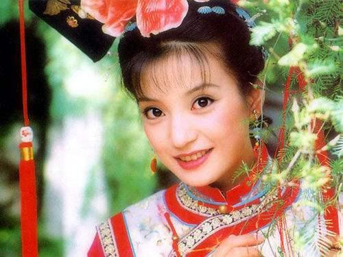 容嬤嬤談及當年《還珠》：最心疼的一個是趙薇，最嬌貴的是「她」 