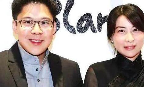 港媒曝郭晶晶霍啟剛離婚了，女方凈身出戶？本人現身回應斥造謠者