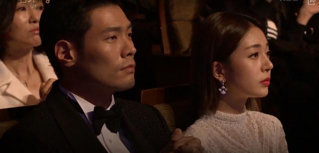 又是KBS？繼BTS閔玧其事件後，這次孝琳的舞台也引起觀眾不滿！