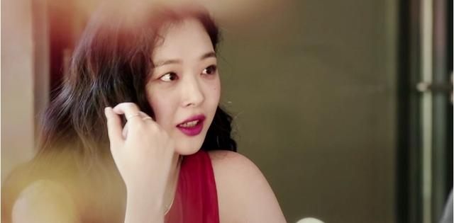 SM崔雪莉再次秀底線，這次是扮演孕婦COSPLAY，引起非議！