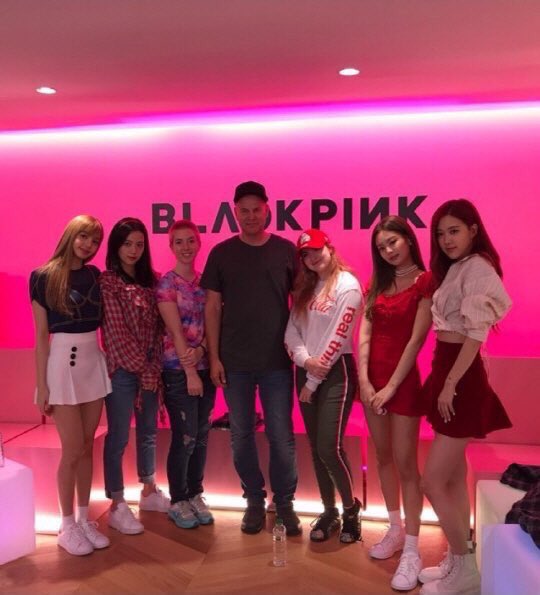 [BLACKPINK][分享]190103 姐姐生日妹妹第一時間送祝福BLACKPINK三位妹妹上線為JISOO慶生