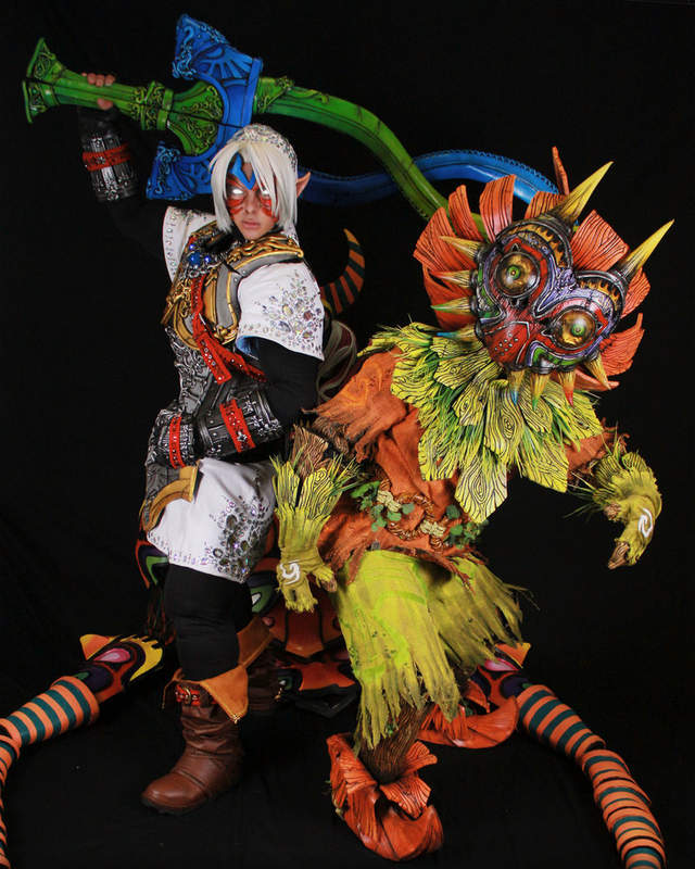 他曾是cosplay世界大賽冠軍，這次他挑戰海賊王裡的「鷹眼」密佛格，讓網友大呼根本神還原